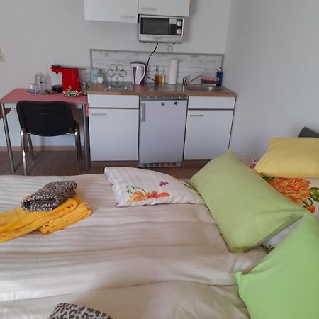 Appartement Haus Isabella à Lutzerath Extérieur photo