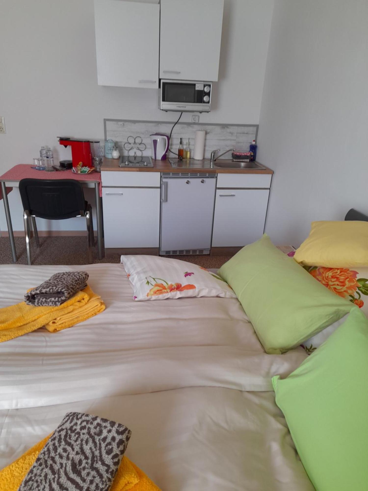 Appartement Haus Isabella à Lutzerath Extérieur photo